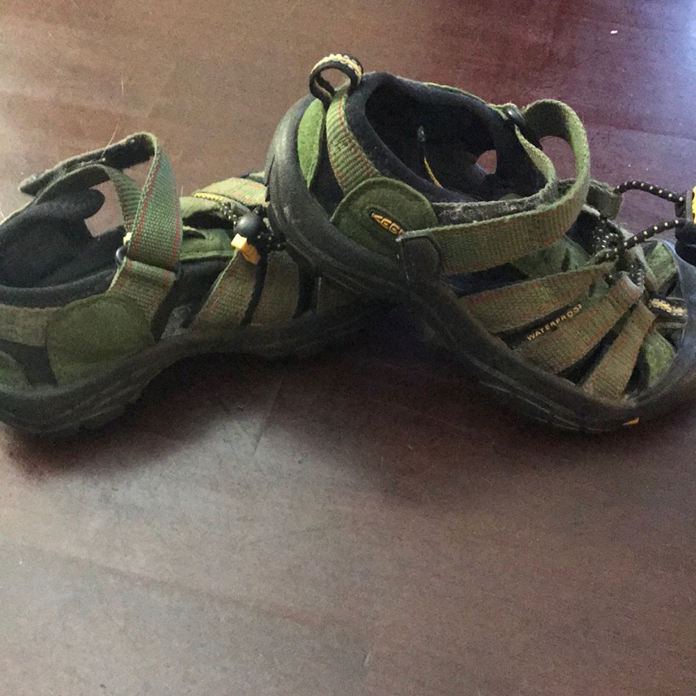 Children’s keens